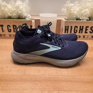 Brooks Ricochet 3 Womens Running Sneakers  Blue Size 7.5